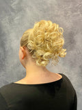 

	Loose Curls Hairpiece 84


