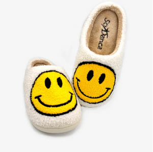 

	So Danca Joyful Soles Smiley Face Slippers BT50

