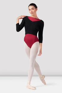 

	Bloch Ladies Bianca 3/4 Sleeve Sweater Z30013

