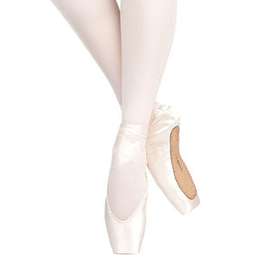 

	Rubin V-Cut Pointe Shoe

