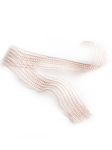 

	Stretching the Pointe Mesh Elastic

